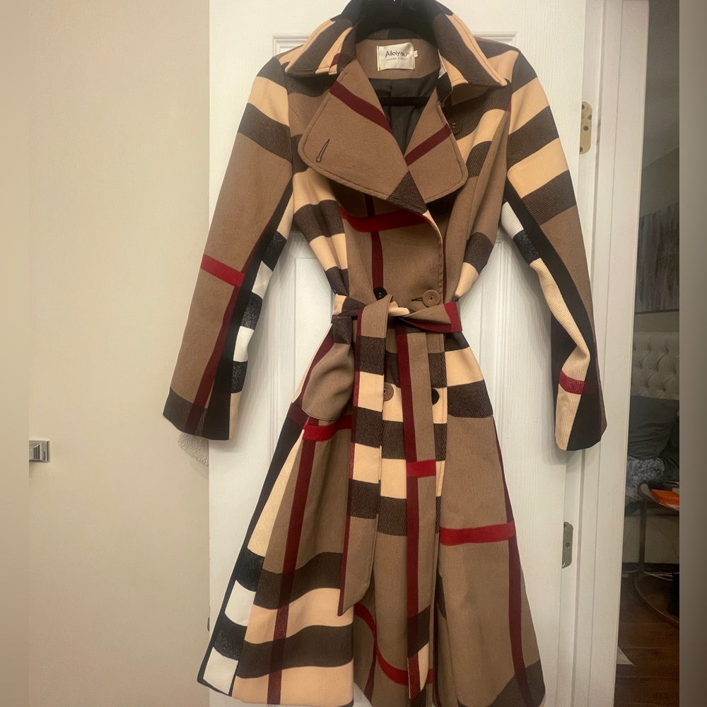 Plaid trench coat - XL but fits like a Medium